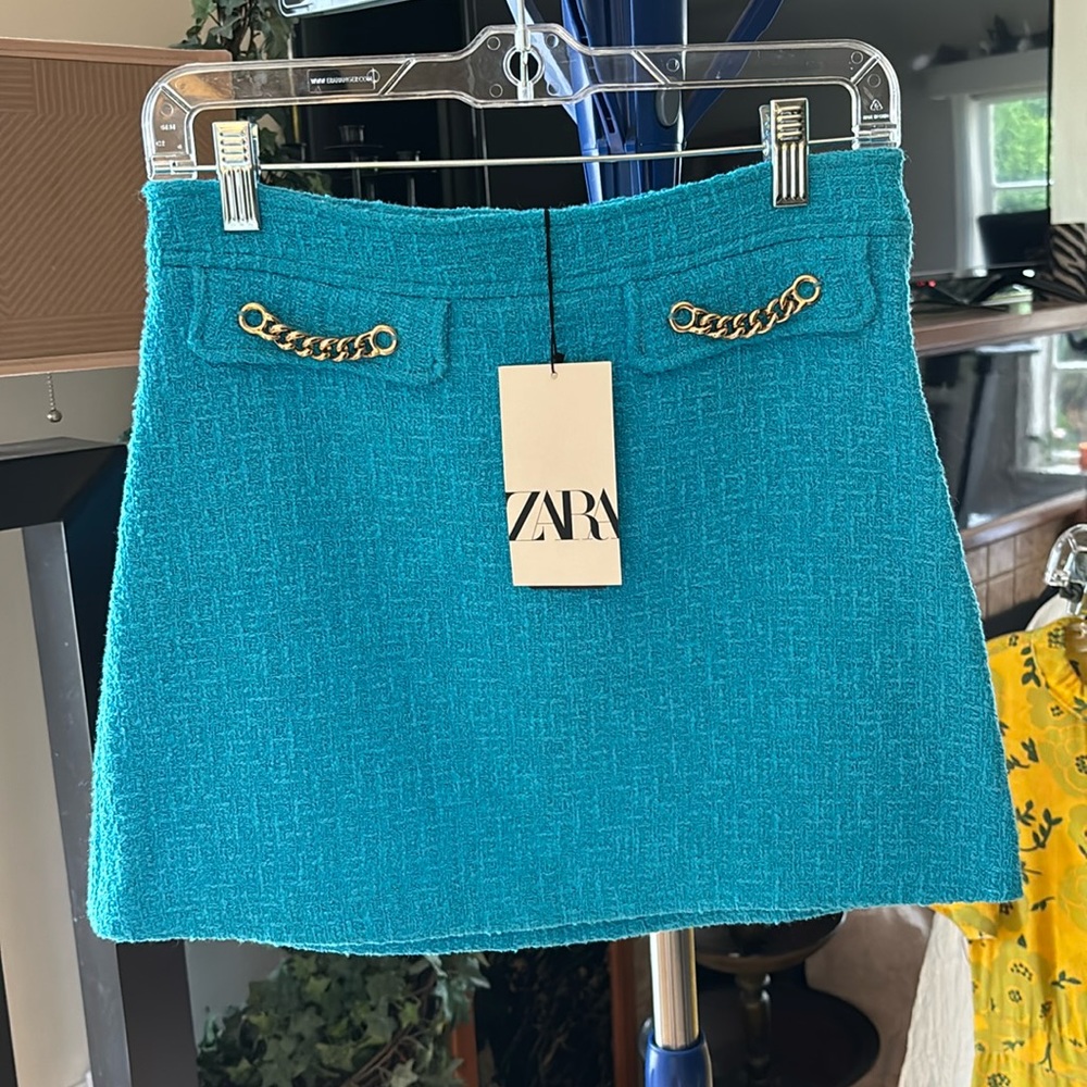 Zara turquoise tweed mini skirt with chain detailing size xs NWT - Picture 1 of 5